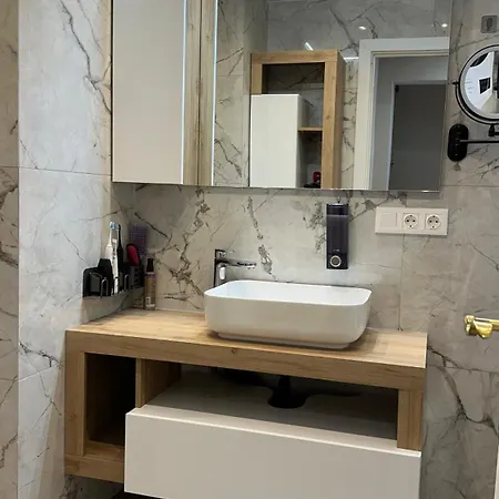 Apartaments Platja D'Aro بلاتجا ذارو